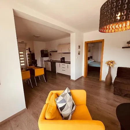 Apartment Bijeca - *